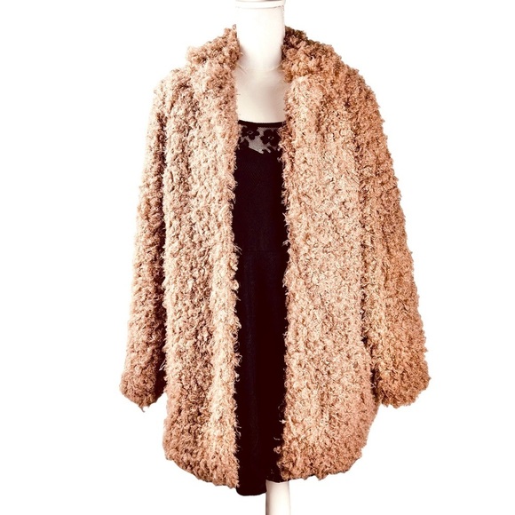 Romeo and Juliet Jackets & Blazers - NWT Romeo and Juliet Couture Women’s Size M Soft Warm Cozy Beautiful Camel Color
